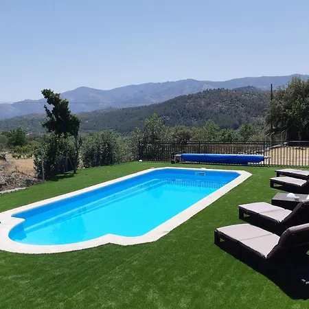 El Morisco-familia, Piscina, Jacuzzi, Barbacoa, Mascotas Navatalgordo
