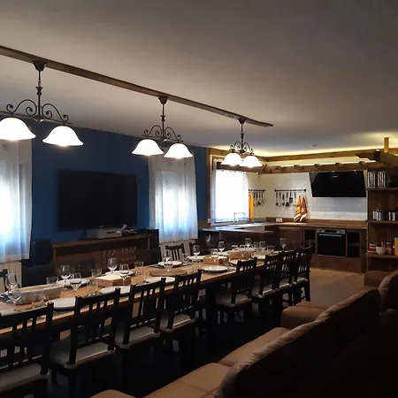 El Morisco-familia, Piscina, Jacuzzi, Barbacoa, Mascotas * Navatalgordo